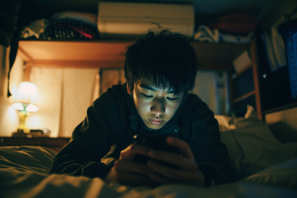 The Cognitive Toll: How To Replace Doomscrolling with Microlearning ...